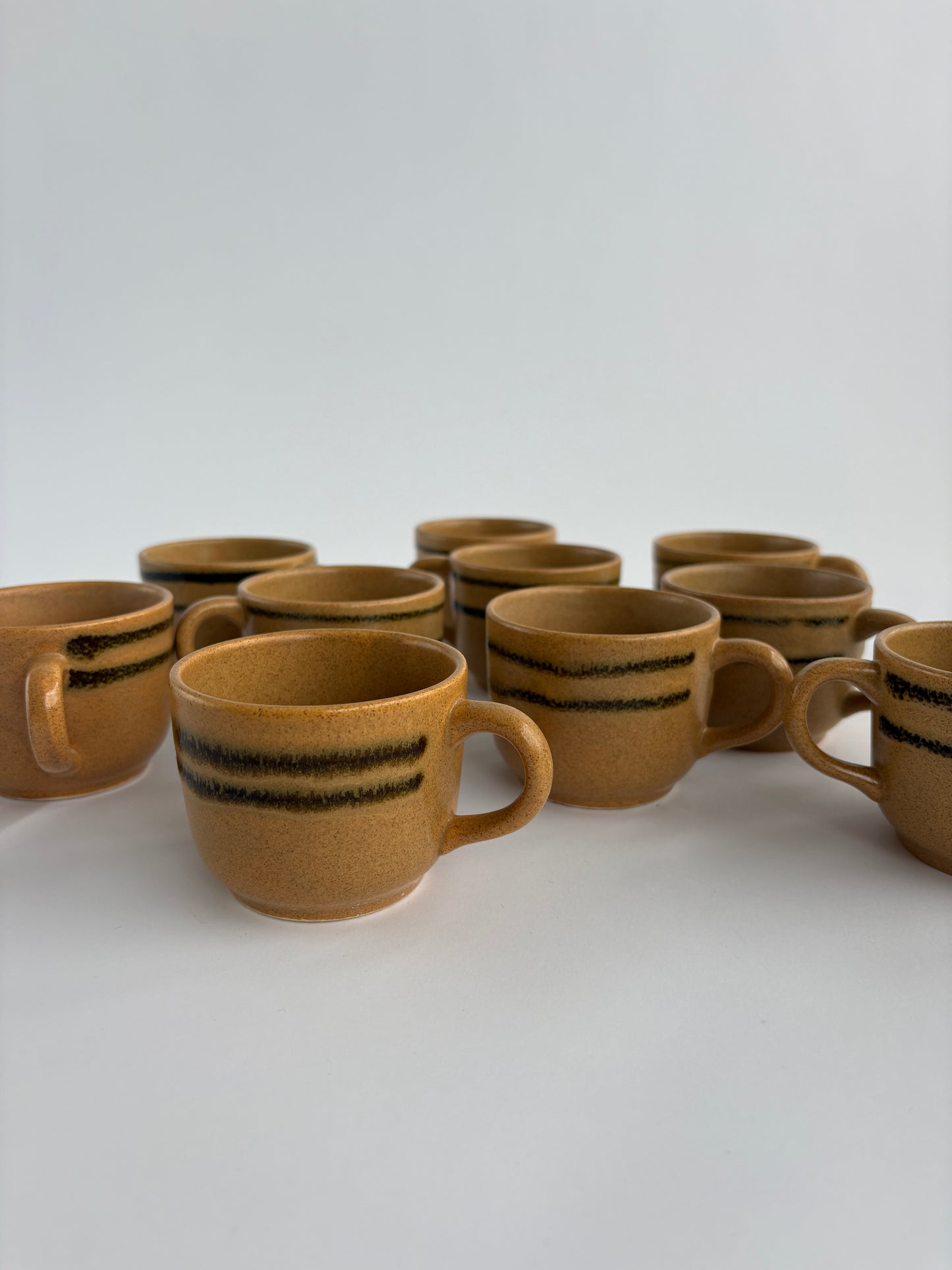 Set of 10 coffee cups