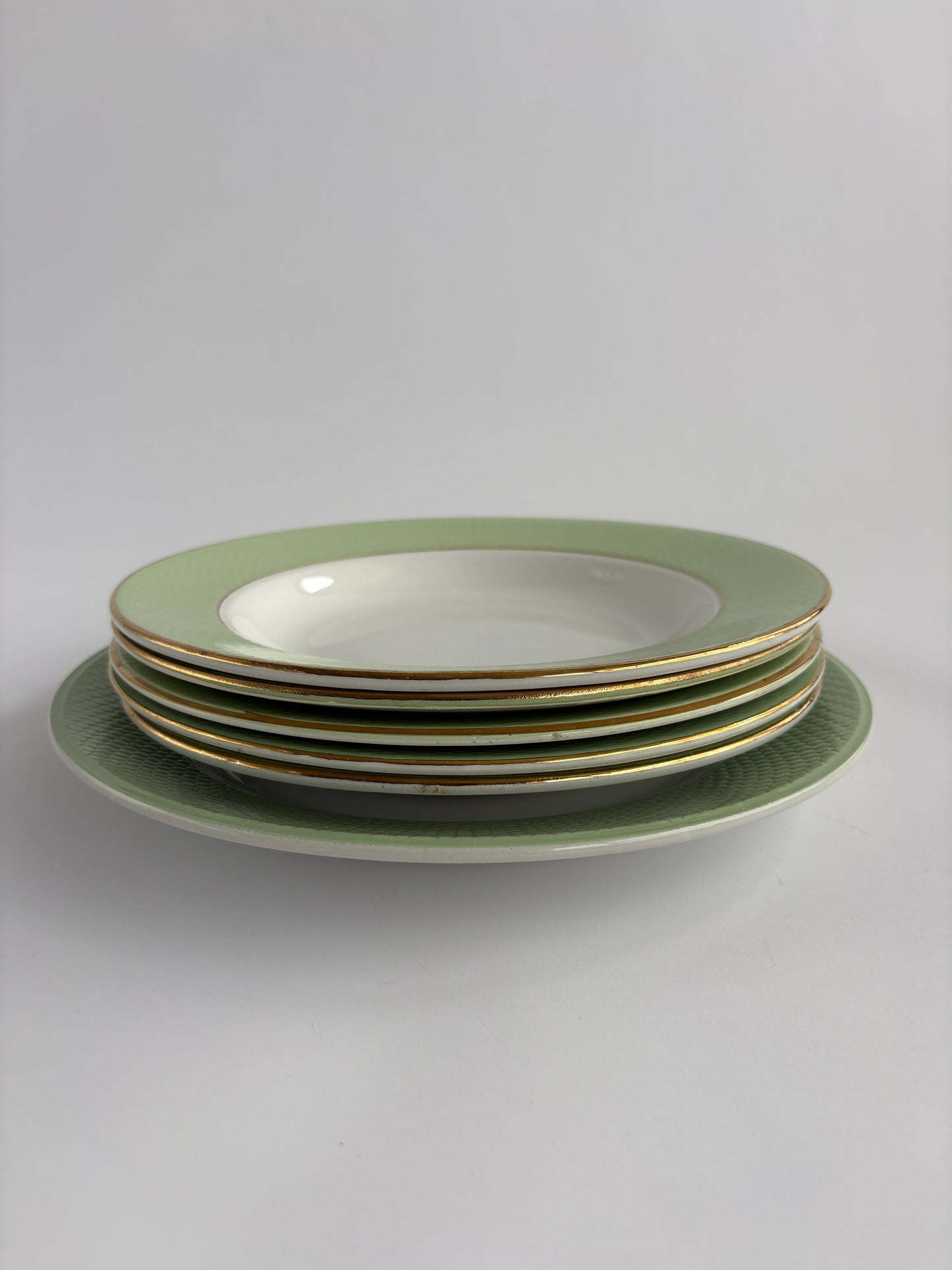 Set of 6 pastel green plates
