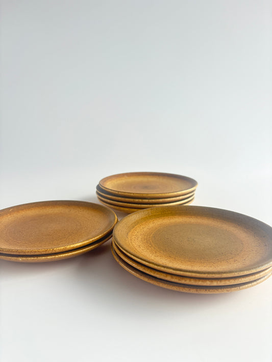 Set of 9 small plates