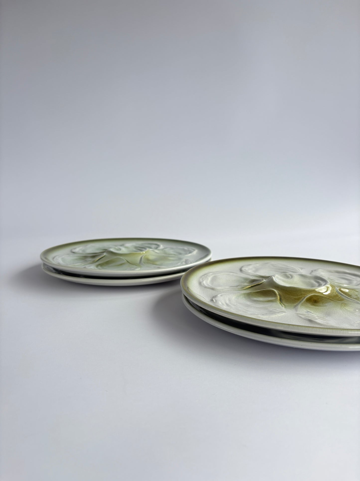 Set of 2 oyster 'huître' plates