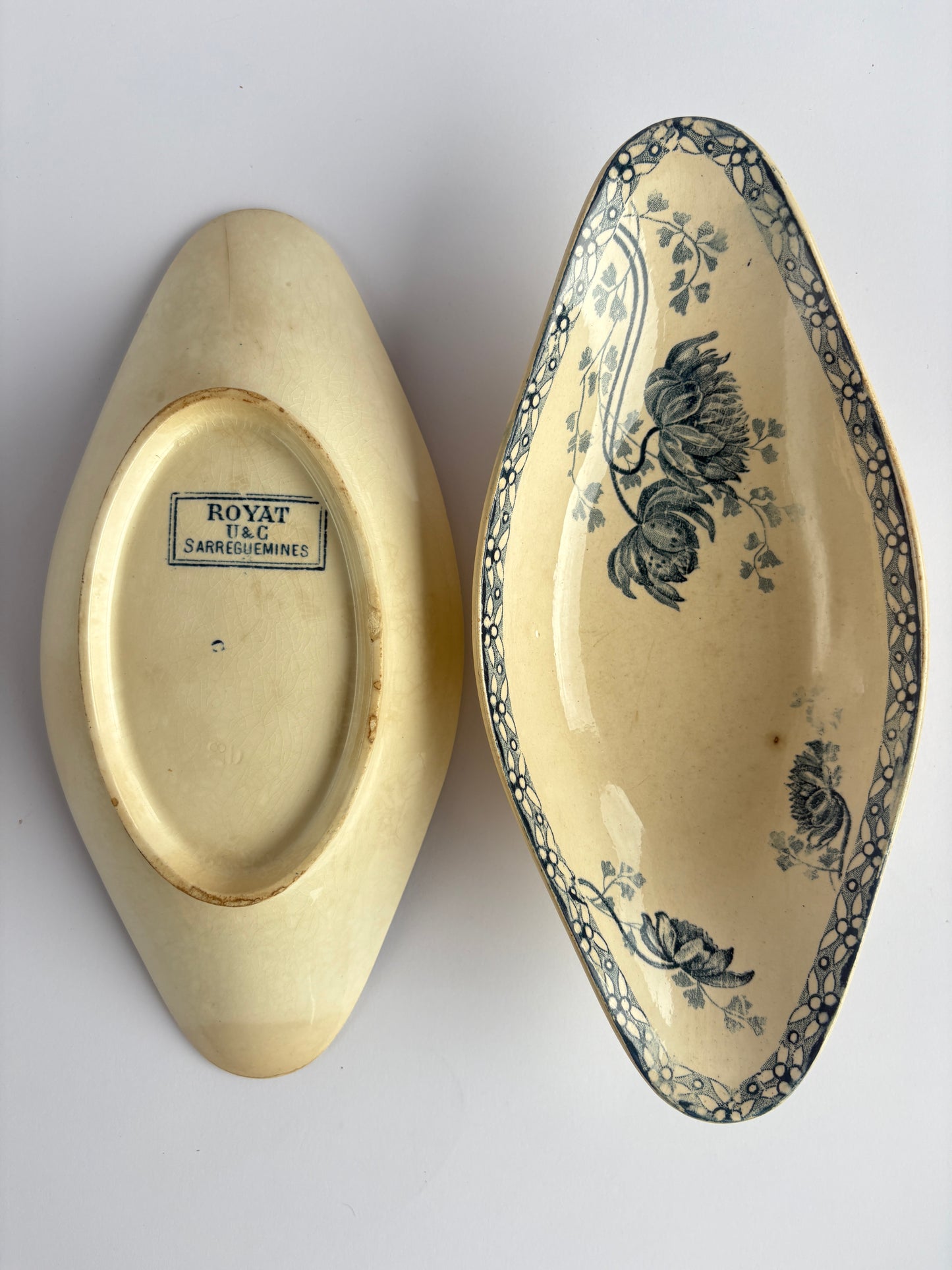 Set of 2 vintage Sarreguemines Royat raviers