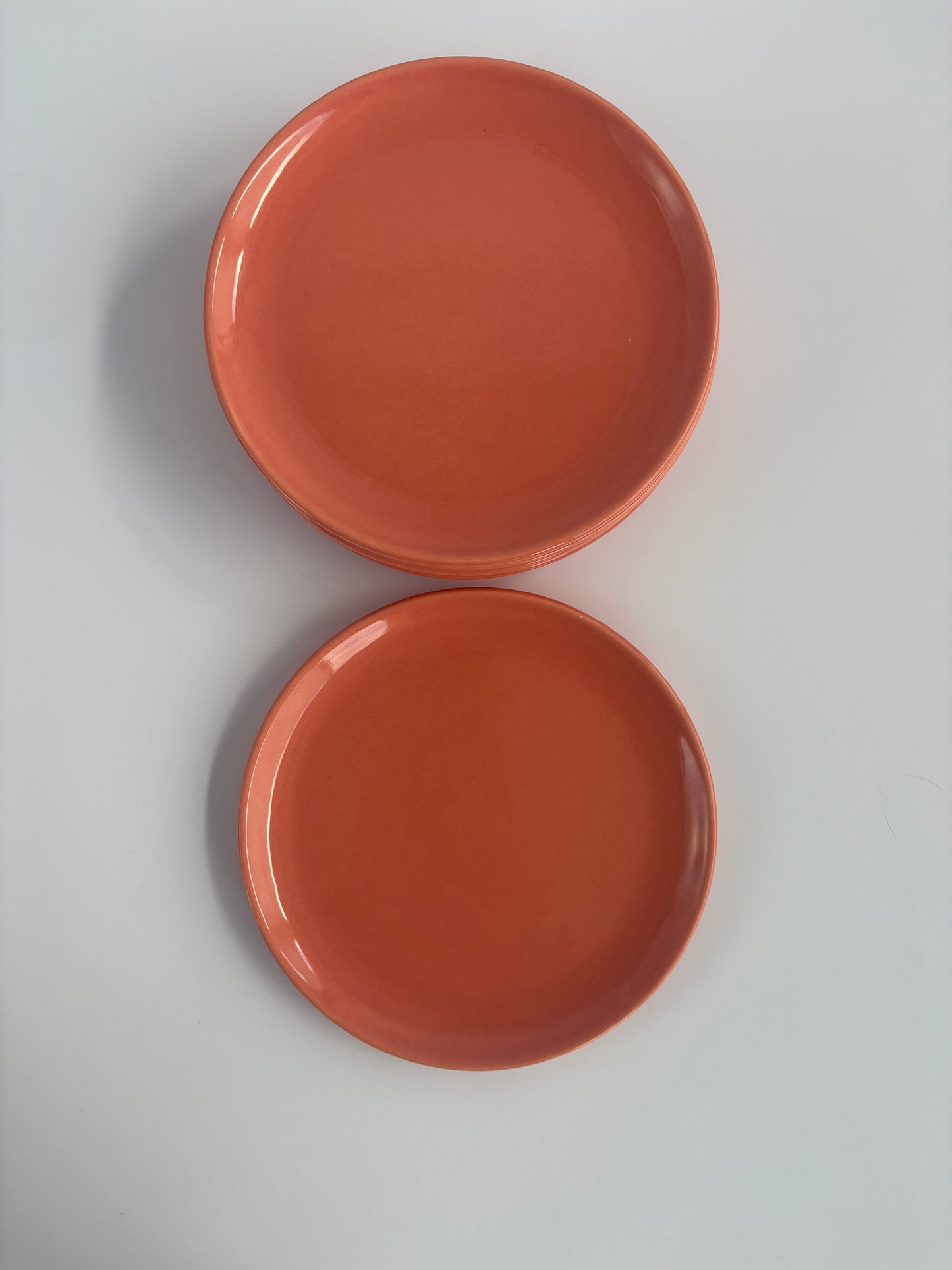 Set of 7 medium pink plates