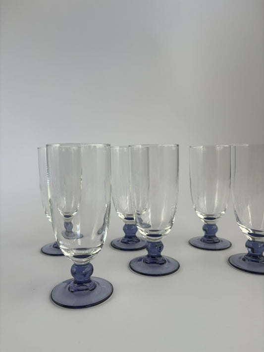 Set of 6 champagne glasses with purple stems