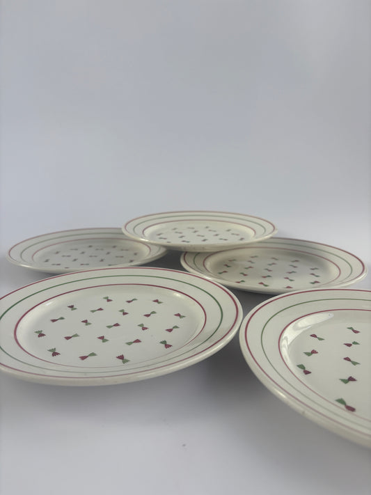 Set of 6 dessert plates