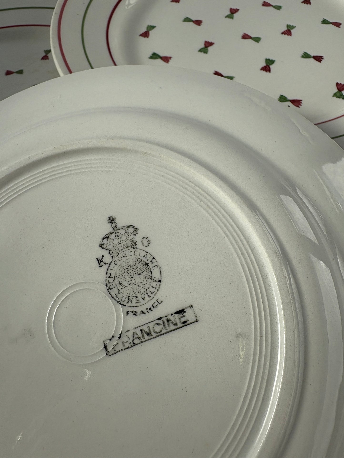 Set of 6 dessert plates