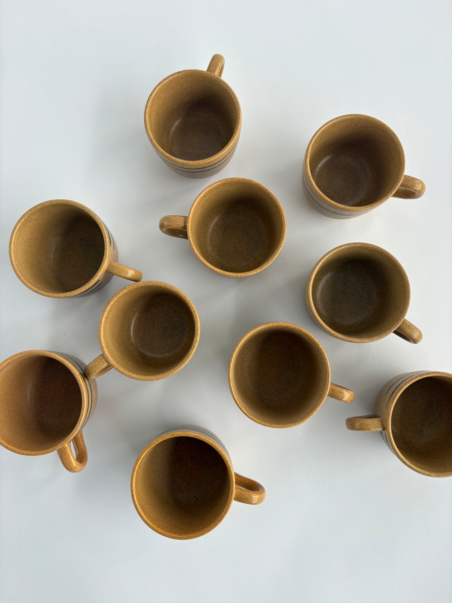 Set of 10 coffee cups