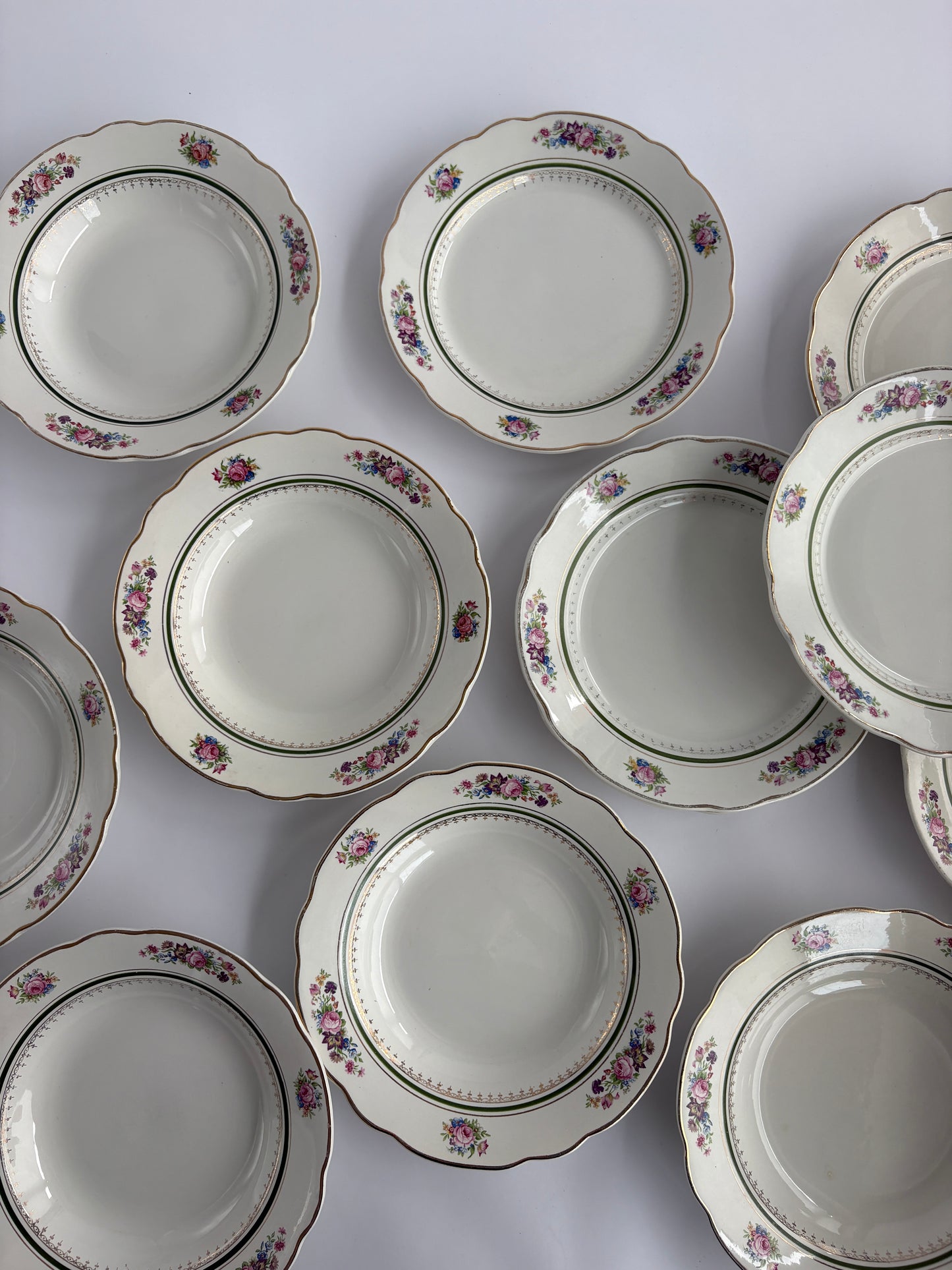 Set of 12 plates