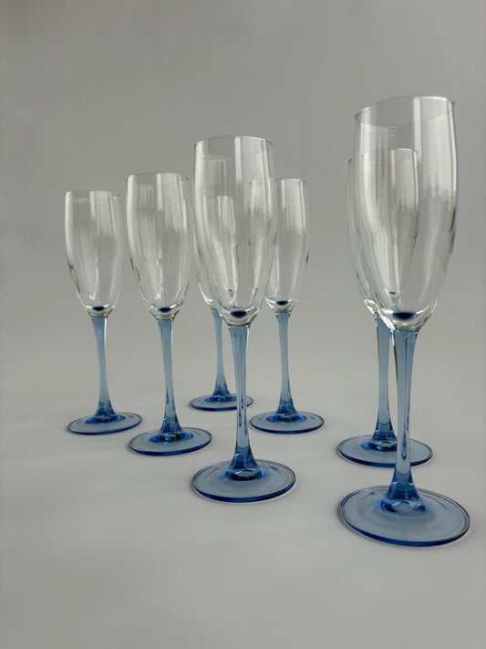 Set of 7 champagne glasses with blue stem