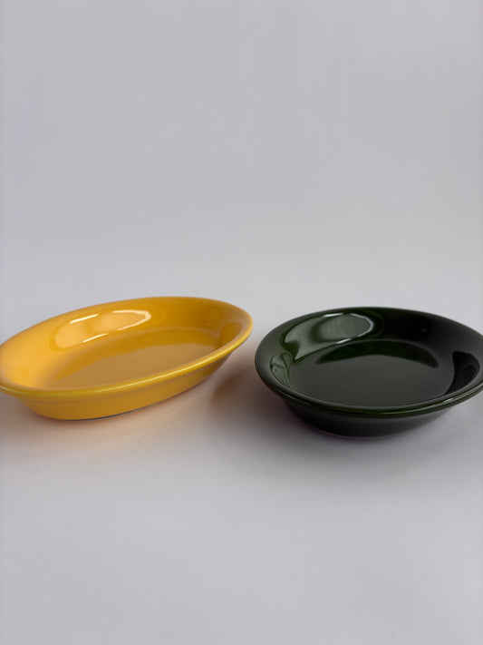 Set of 2 oval serving plates