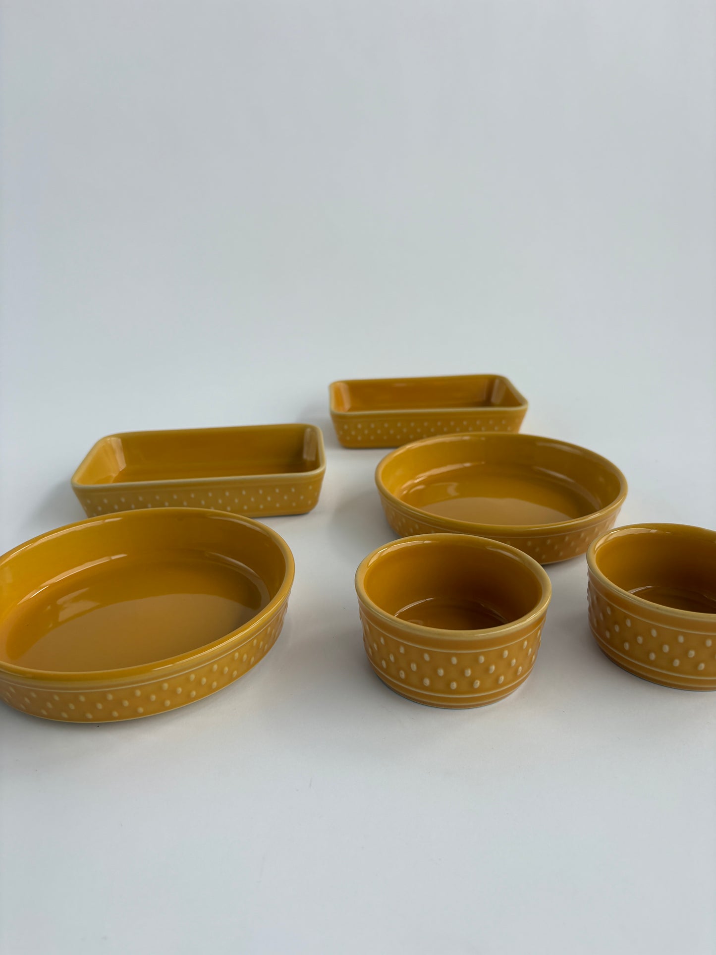 Set of 6 yellow snack bowls
