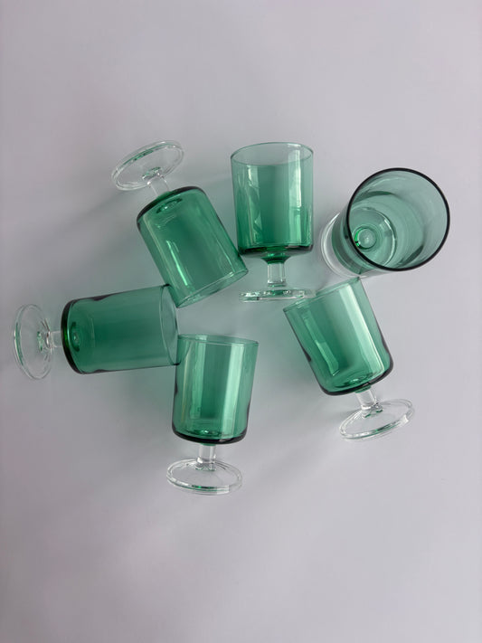 Set of 6 green Luminarc Cavalier wine glasses
