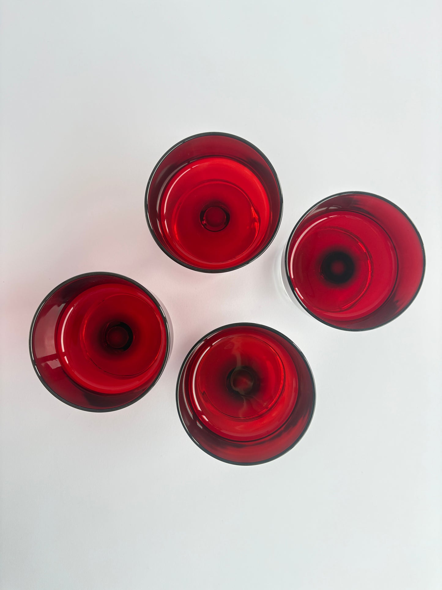 Set of 4 ruby red coupes