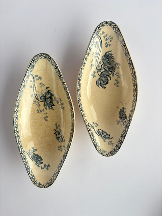 Set of 2 vintage Sarreguemines Royat raviers