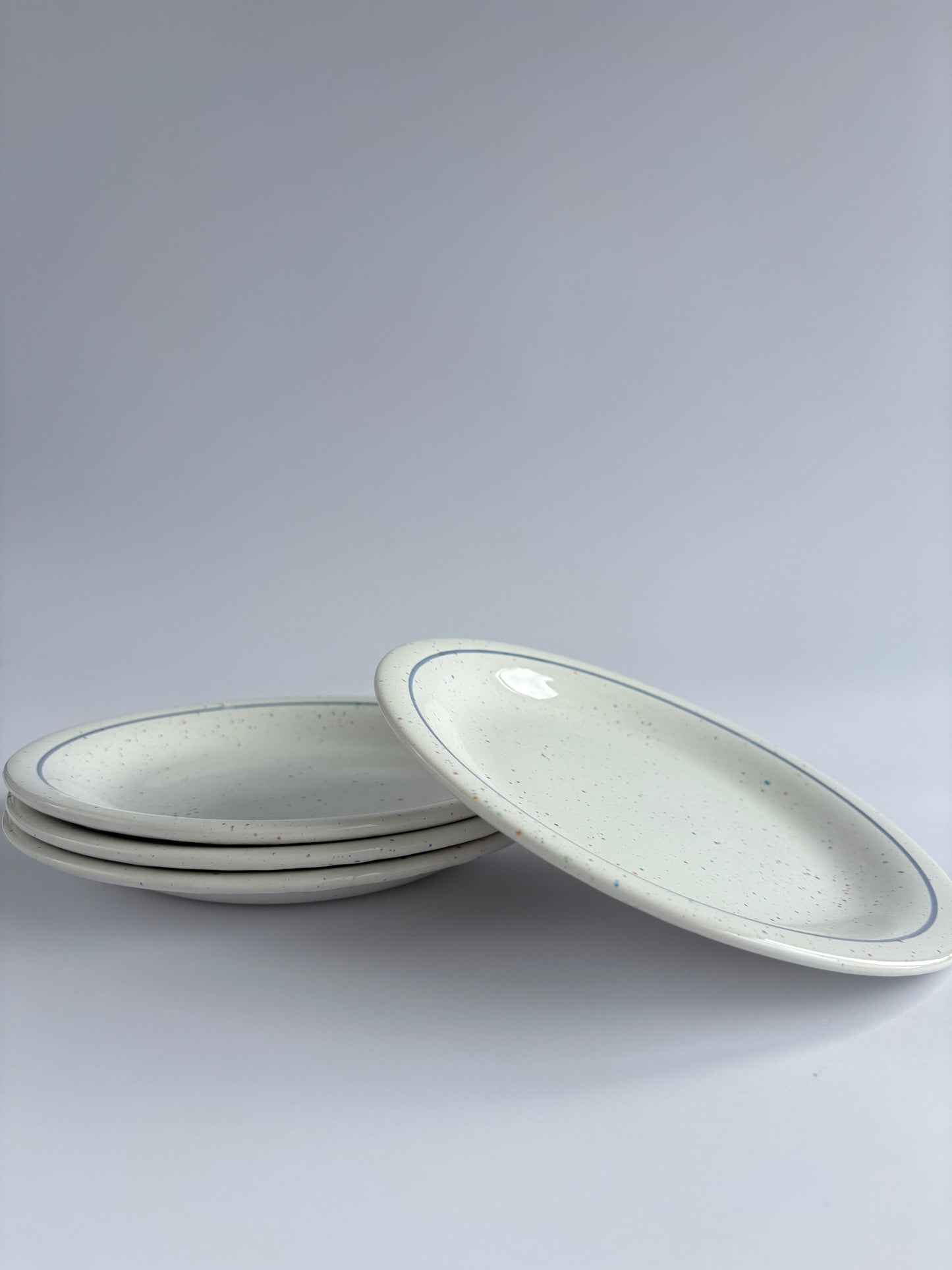 Set of 4 confetti breakfast plates