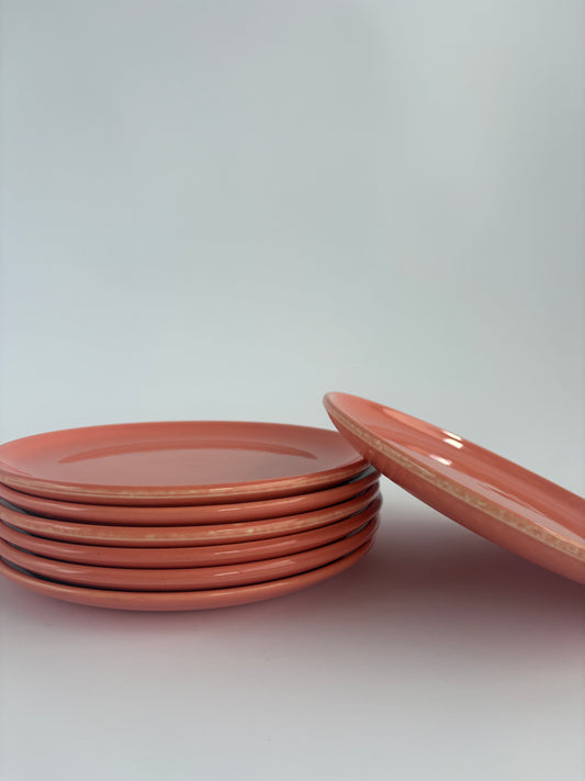 Set of 7 medium pink plates