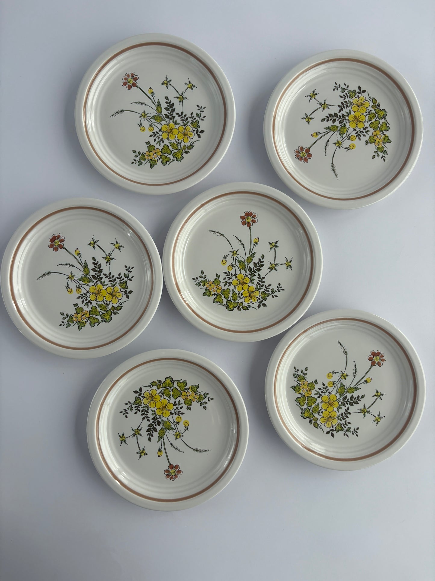 Set of 6 small plates
