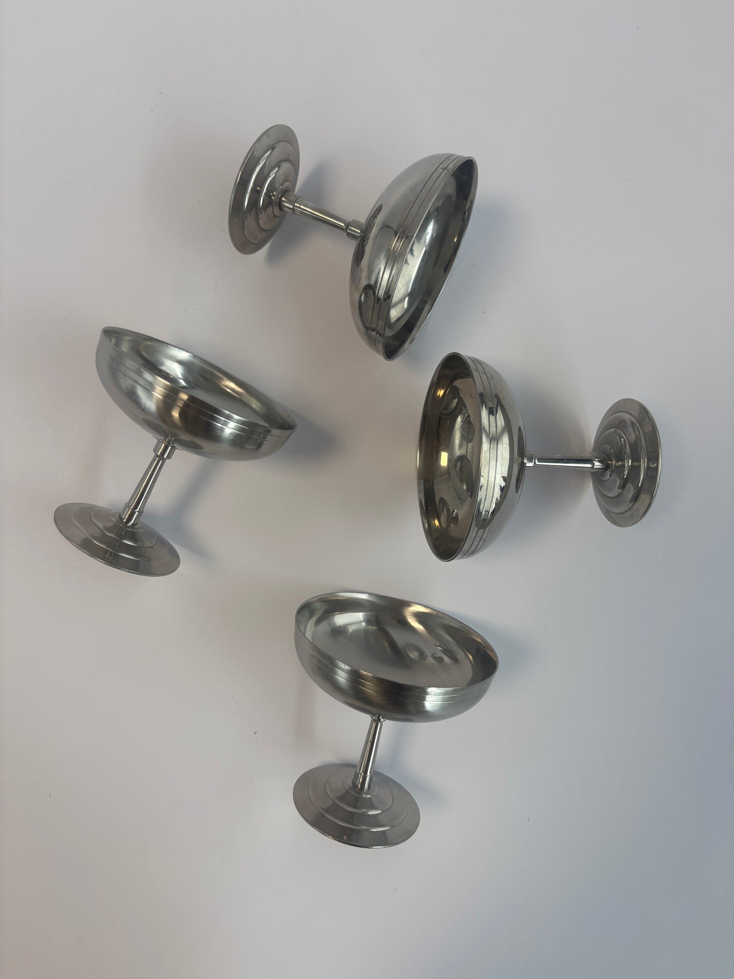 Set of 4 silver coupes
