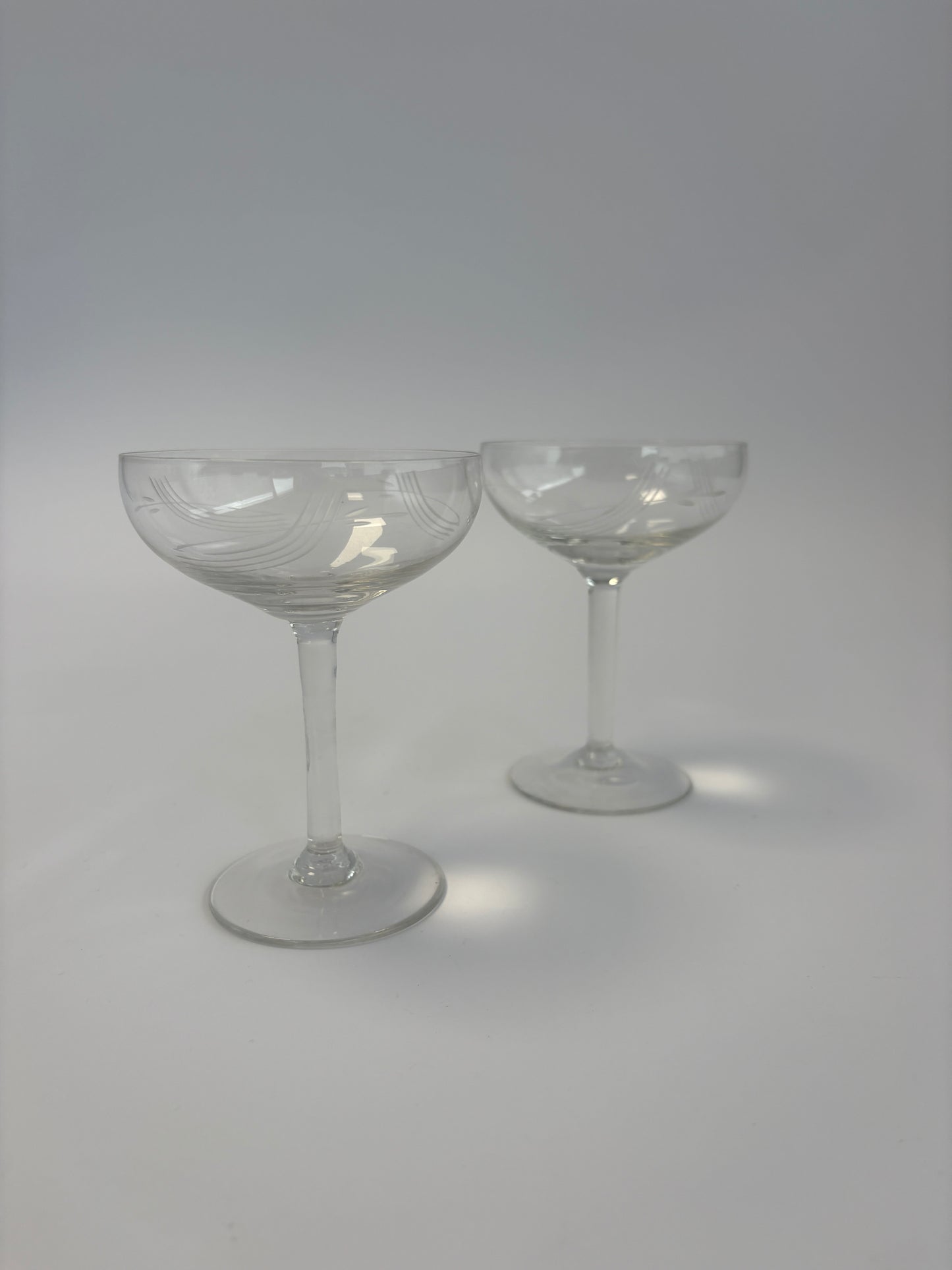 Set of 2 coupes
