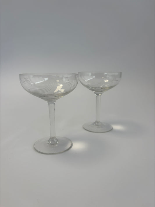 Set of 2 coupes