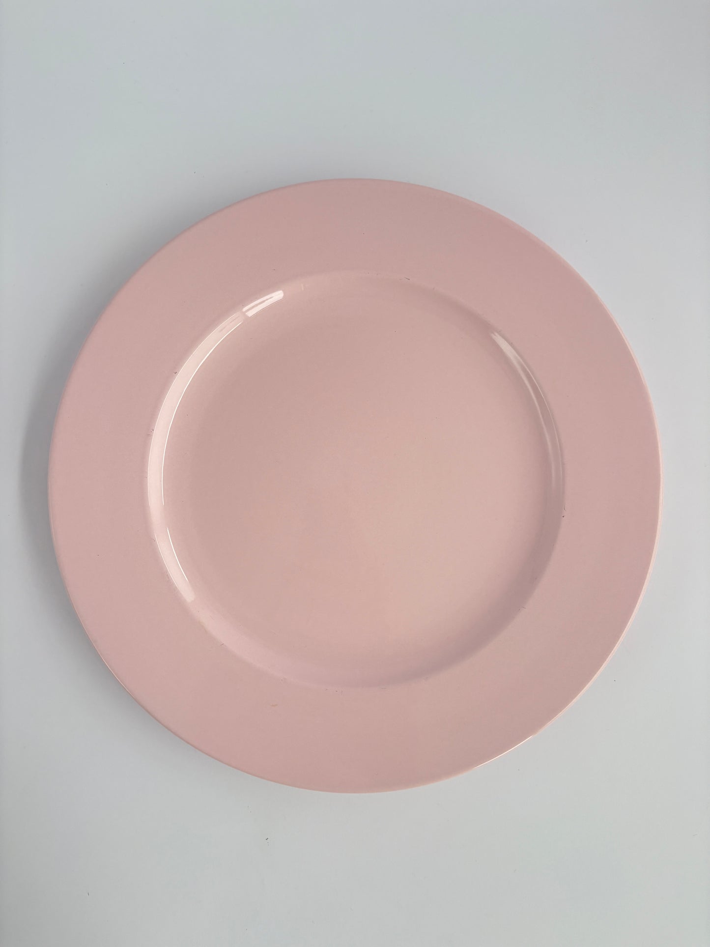 Large baby pink plate