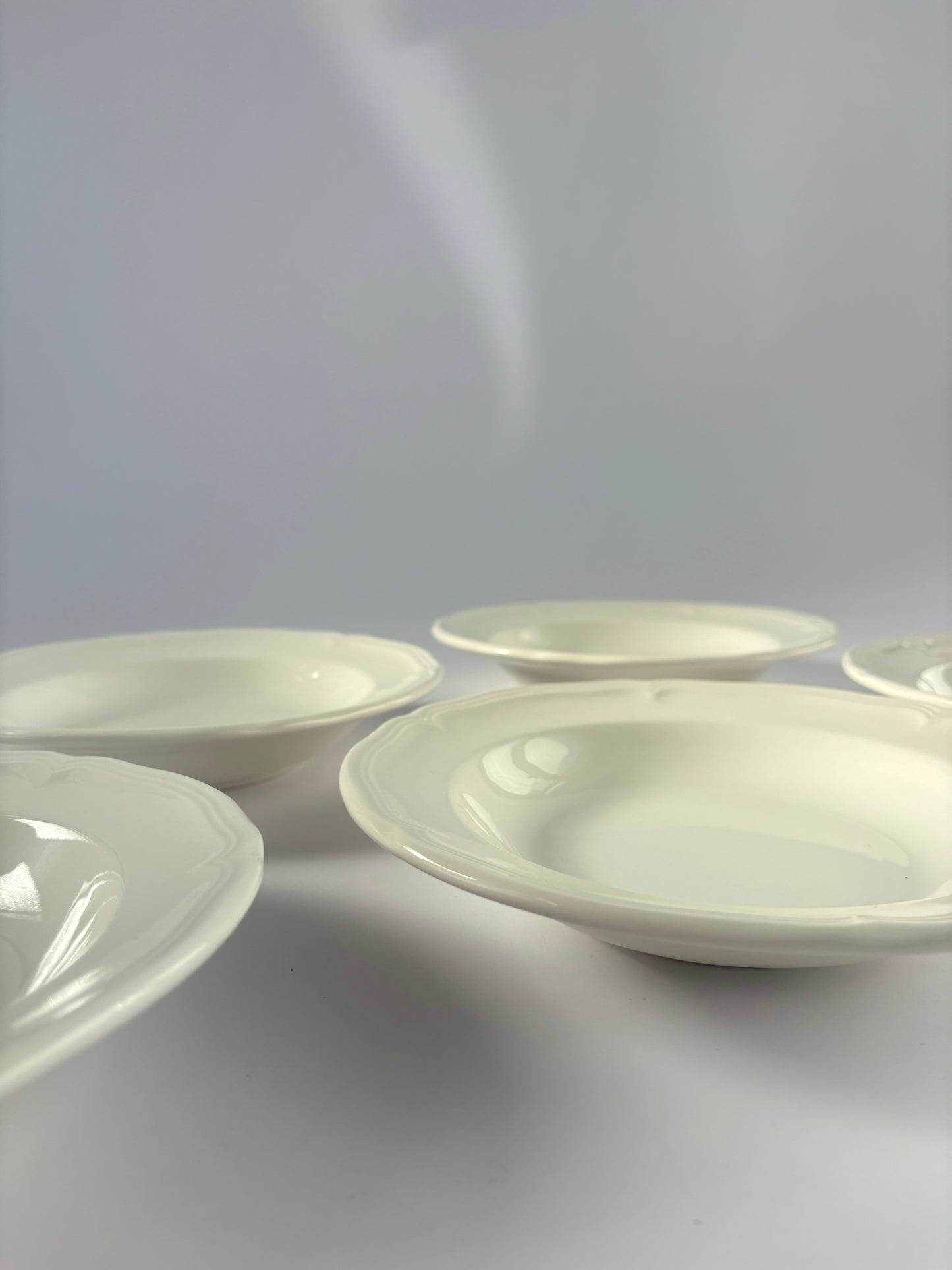Set of 5 pasta plates