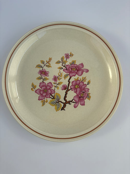 Large plate with cherry blossom motif