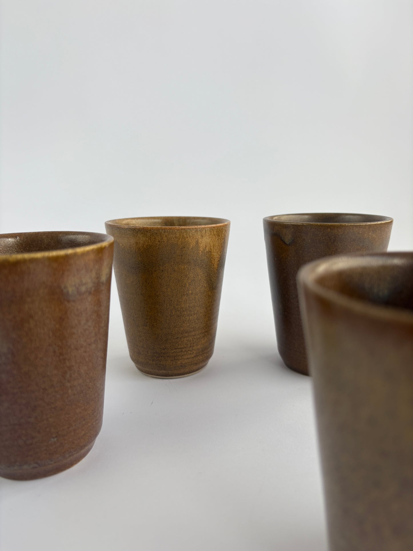 Set of 4 stoneware mugs