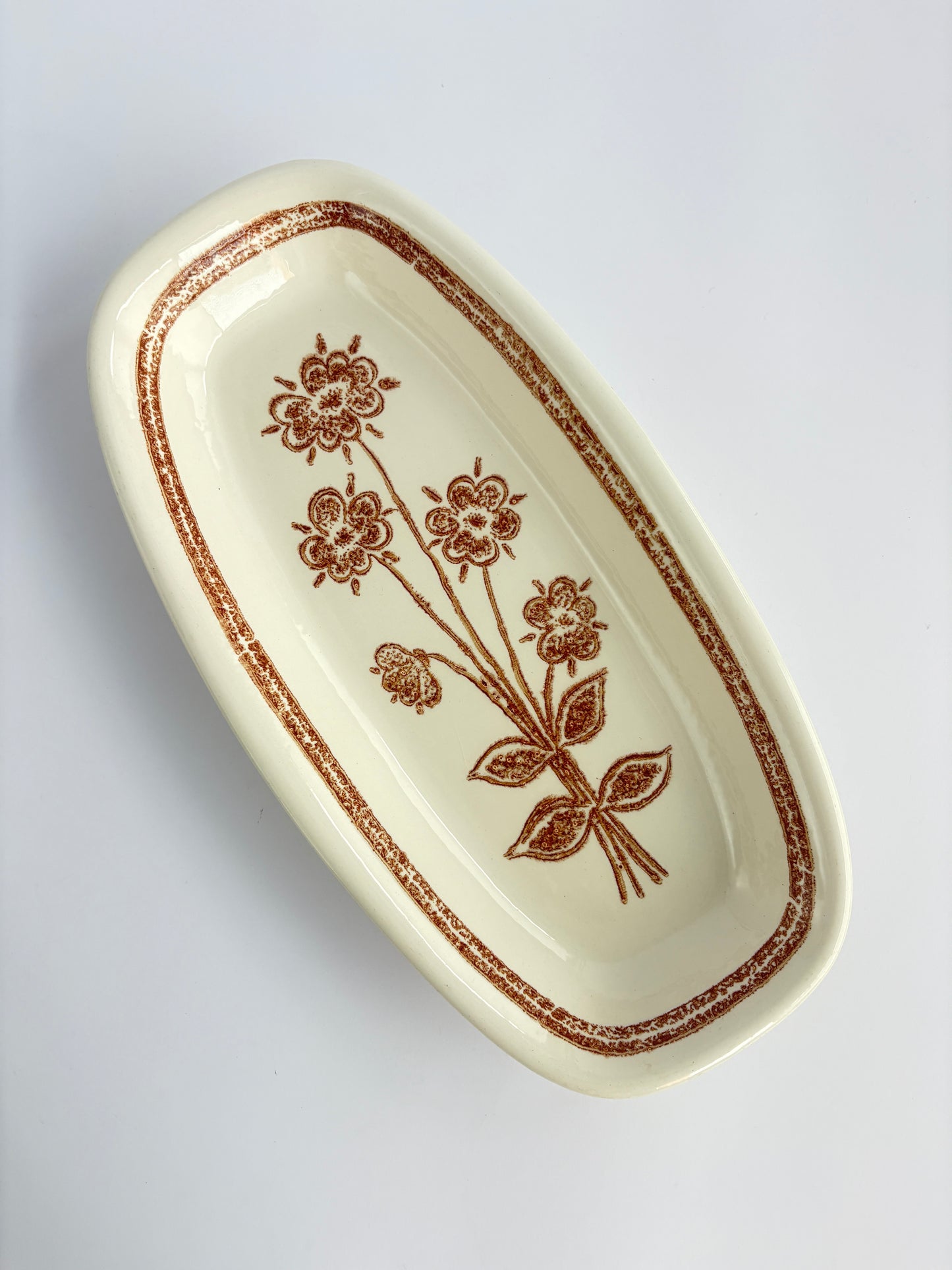 Oval serving platter