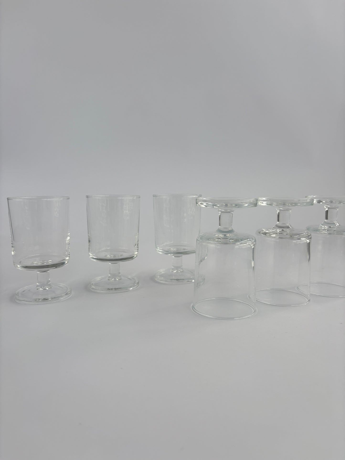 Set of 6 wine glasses