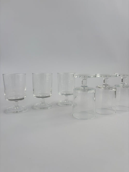 Set of 6 wine glasses