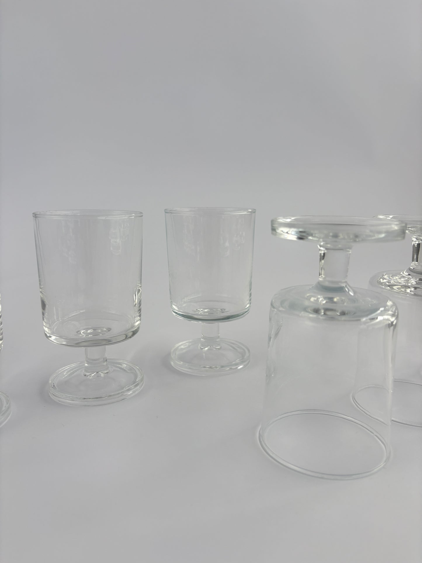 Set of 6 wine glasses