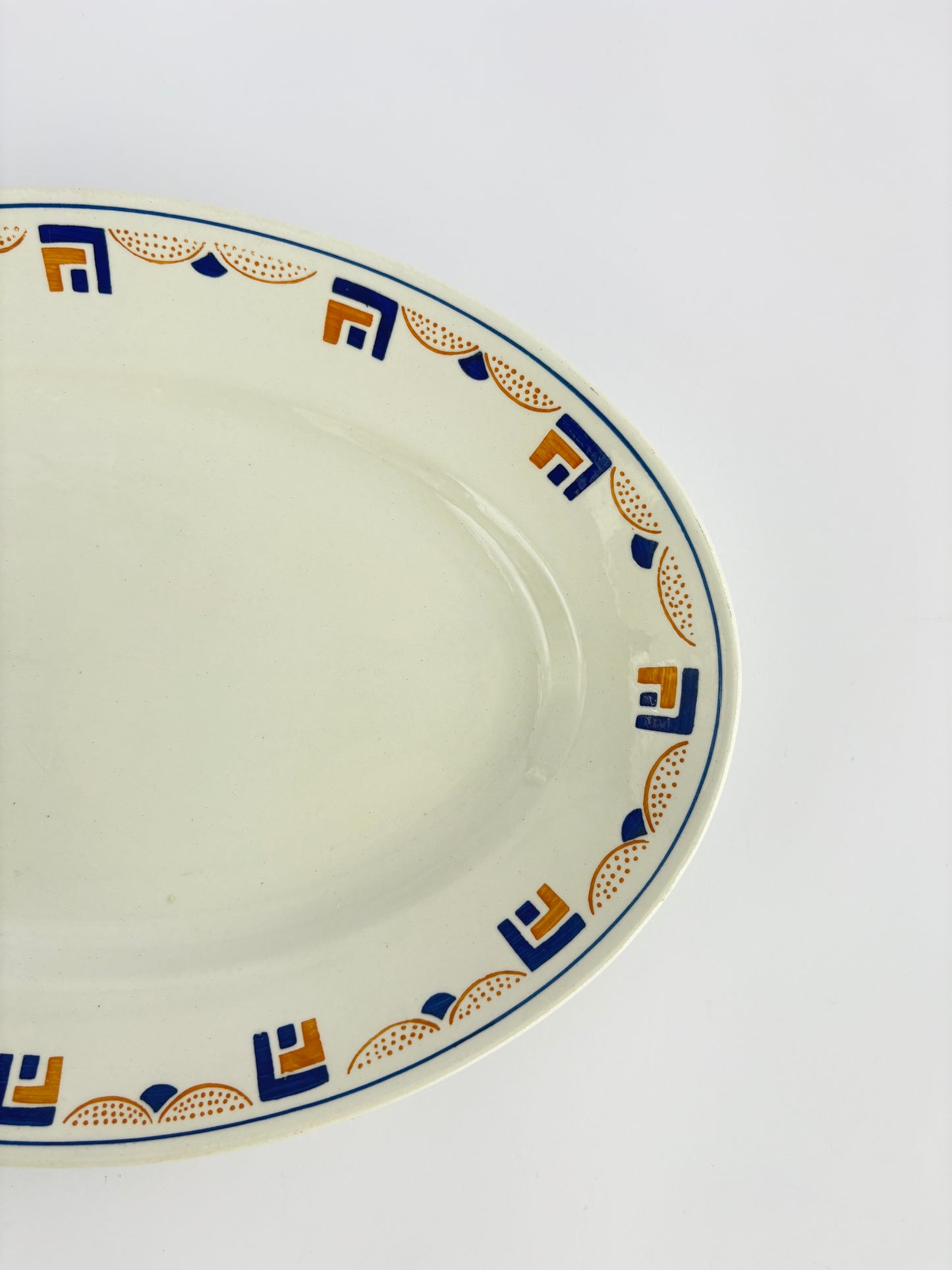 Large oval serving platter