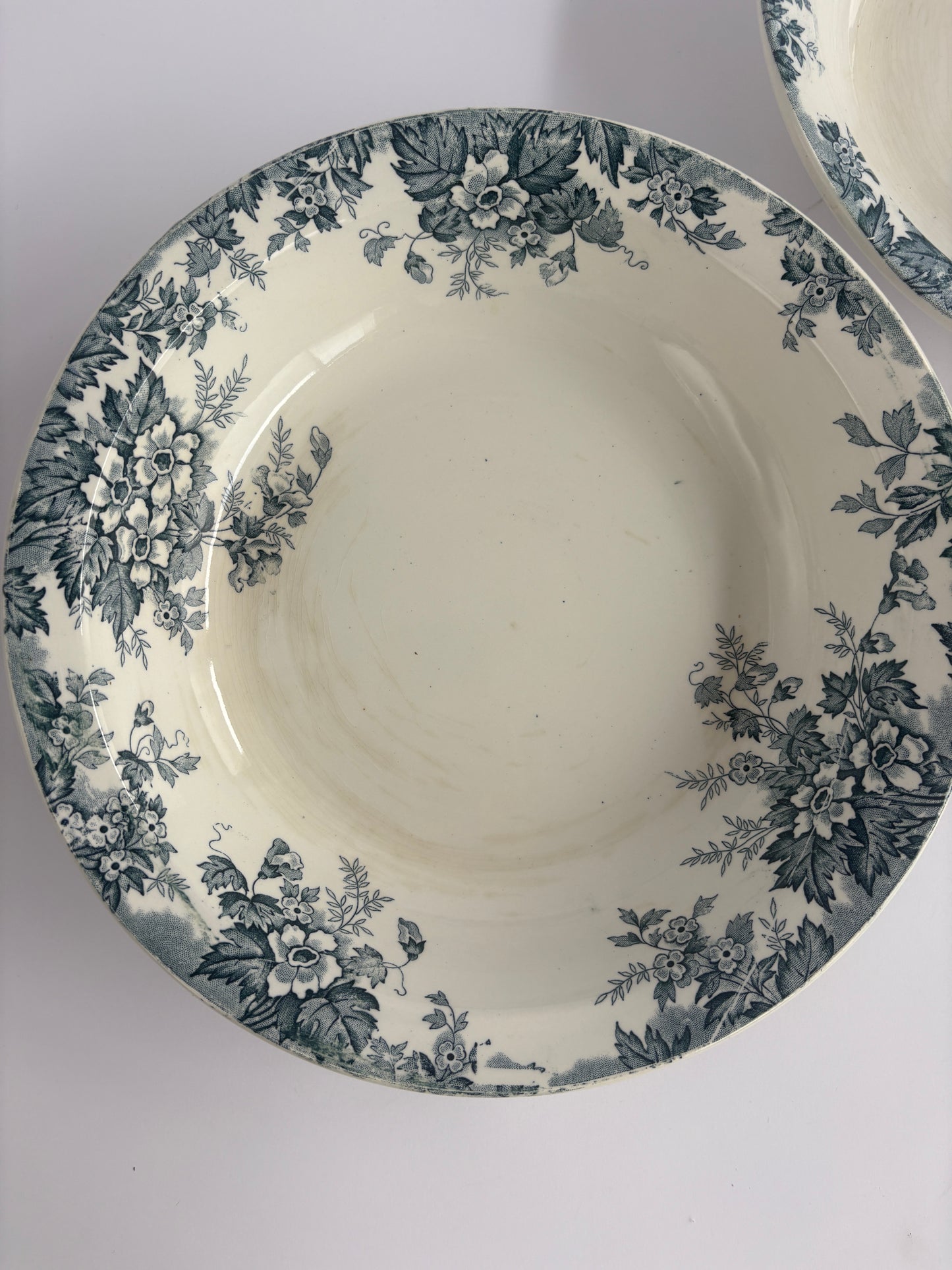 Set of 2 deep bowls