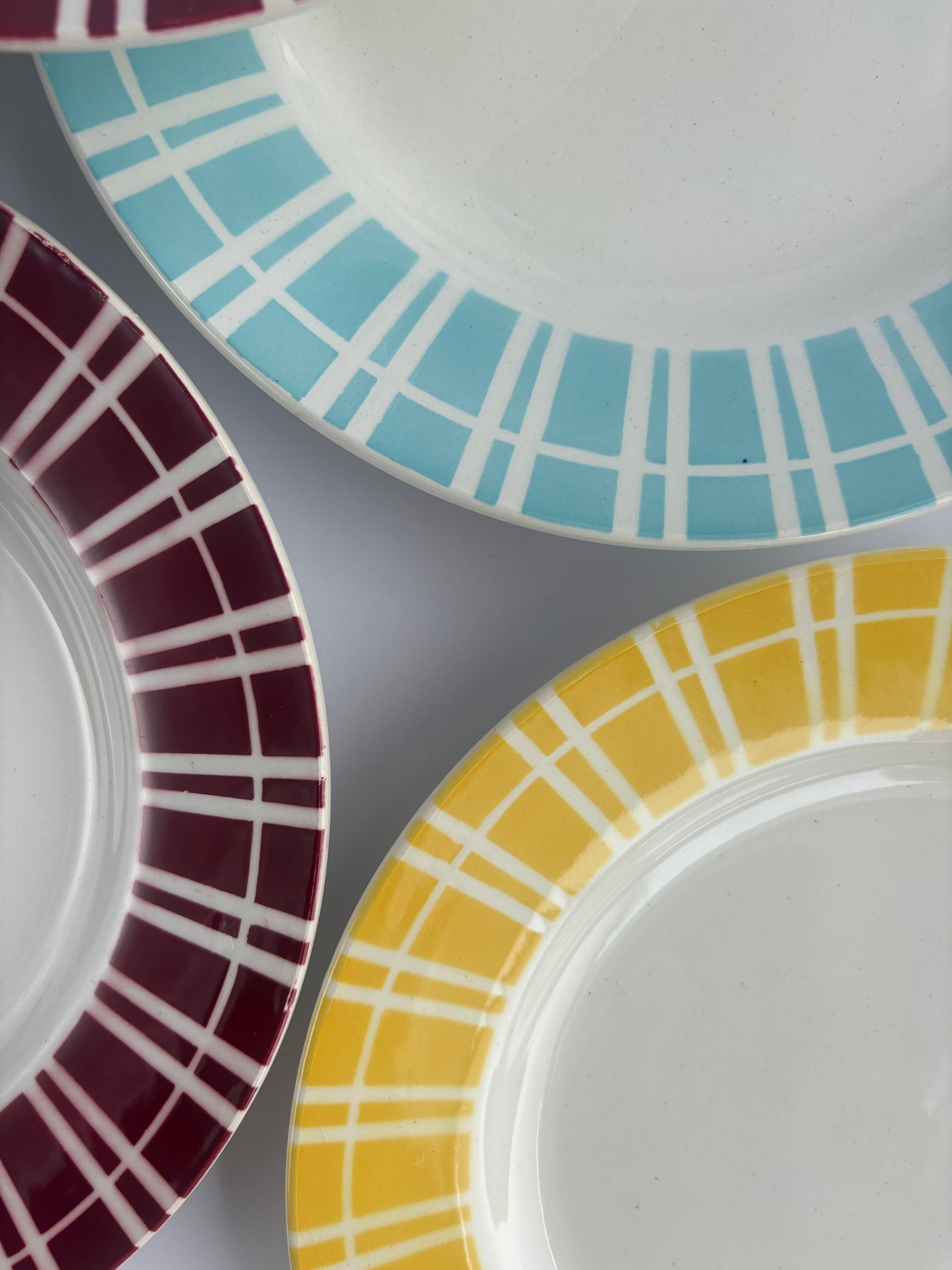 Set of 9 plates