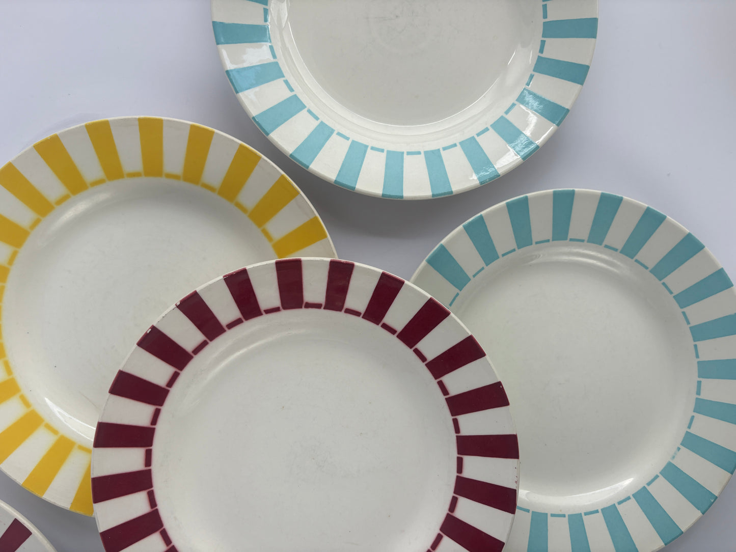 Set of 6 plates