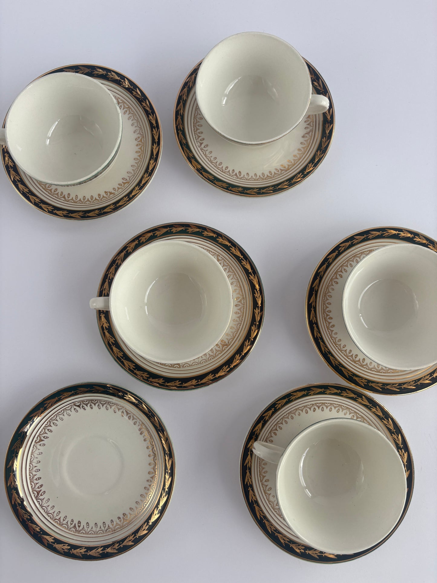 Set of 5 cups