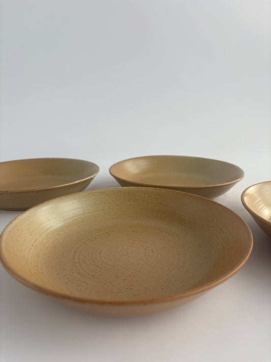 Set of 4 deep plates